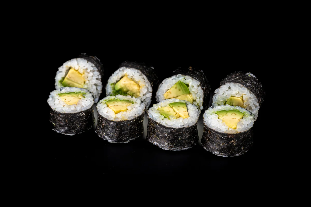 Классические Маки с авокадо